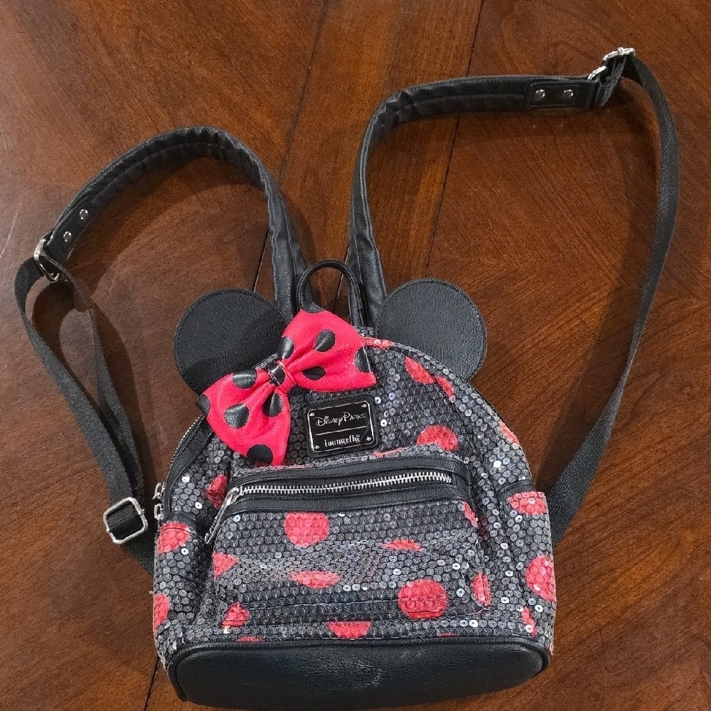 (J9) Loungefly Black and Red Sequin Backpack Disney Miney Mouse